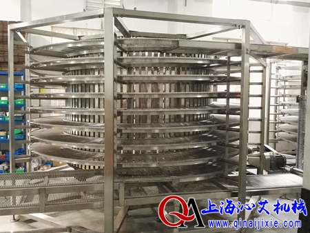 不銹鋼網(wǎng)帶螺旋輸送機(jī) 不銹鋼網(wǎng)帶螺旋輸送機(jī)
