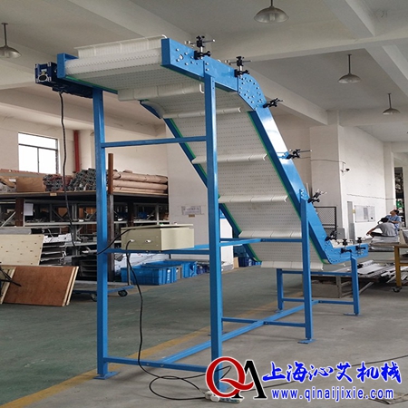 Z字型網(wǎng)帶爬坡輸送機 Z字型網(wǎng)帶爬坡輸送機