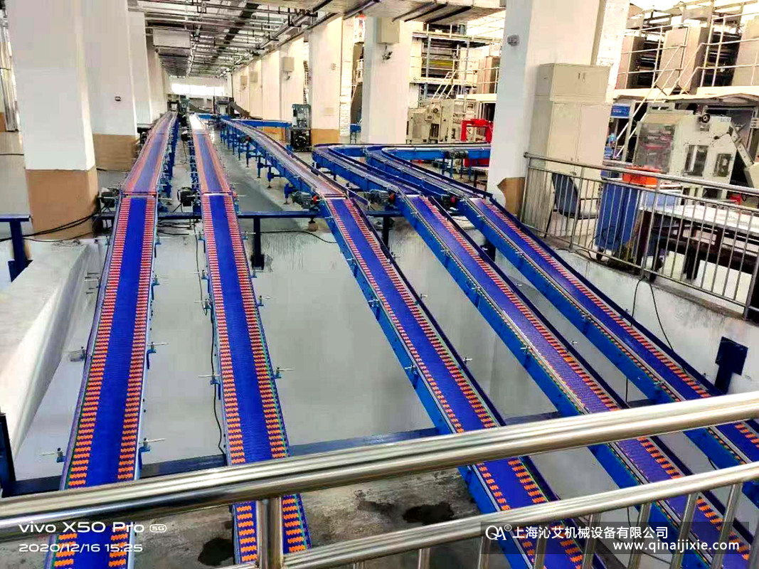 輸送機(jī) 輸送機(jī)